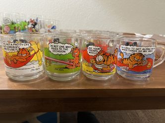 Vintage 1978 McDonald’s Garfield 20 Glass Mugs