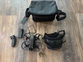 DJI Avata 2 Fly More Combo Set.  Like New Condition – $650 Cash