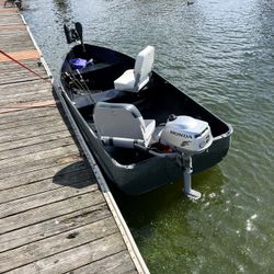 12 ft Aluminum boat 