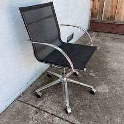 Anders Hermansen for Engelbrechts. Kontorstol model Joint 1211 MCM