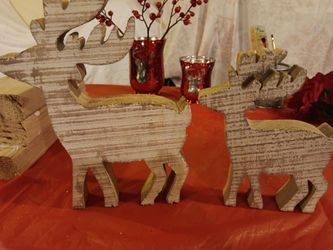 Deer Wood Decor Lot