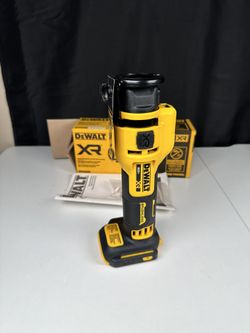 DeWalt 20v Brushless Drywall Cut-Out Tool DCE555B