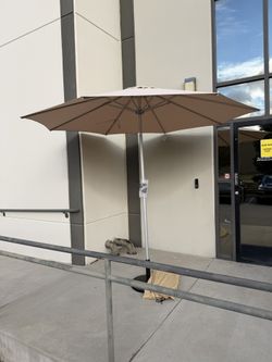 BLUU 9-FT Outdoor Patio Umbrella – Aluminum – Tan (NEW)