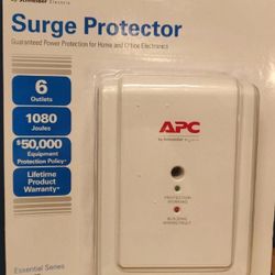 APC Surge protectors Arrest Essential P6W 6-Outlets - 6 x NEMA 5-15R - 1080