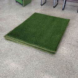 (4ft x 5ft) Artificial Grass 