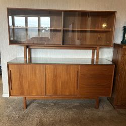 Mid-Century Modern Teak Wood Sideboard