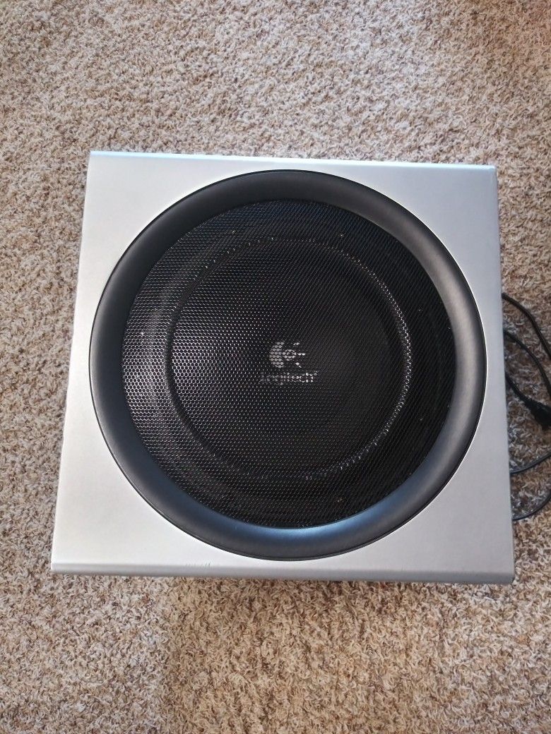 Logitech Subwoofer