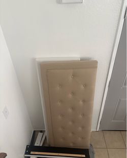 Free bed frame