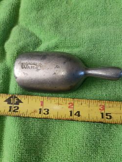 vintage wagner ware scoop