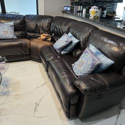 Sectional reclining Sofa