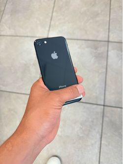 iPhone 8 Unlocked