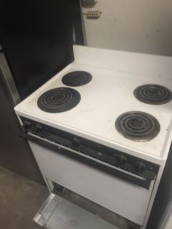 Reconditioned Electric Stove