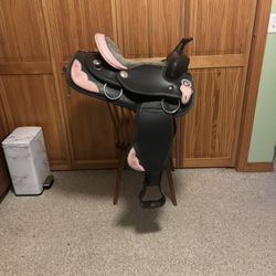 Saddle For Sale Need Gone 