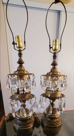 2 Vintage Lamps