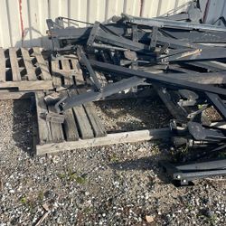 12 V RV stabilizer jacks