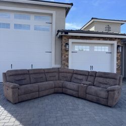 6 piece sectional with electric recliners & usb ports 