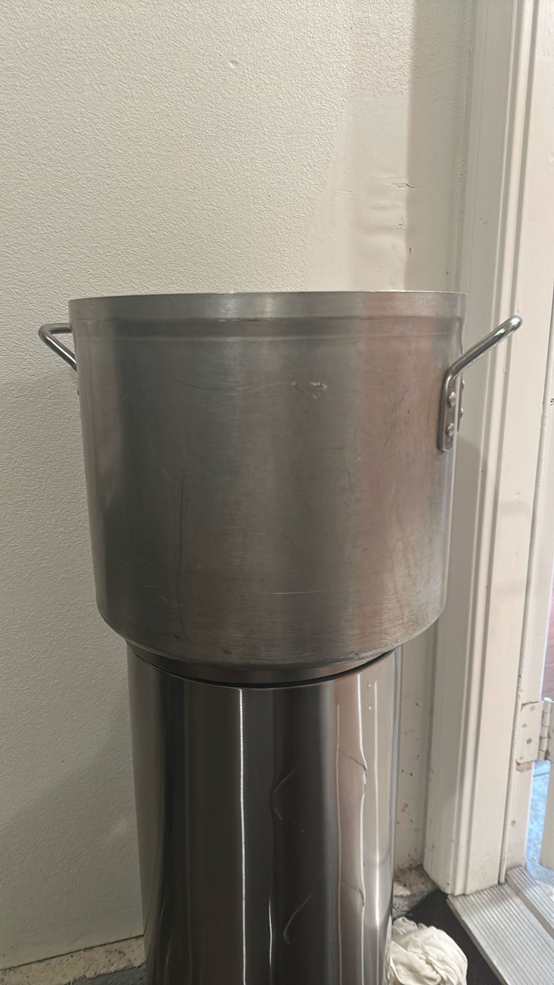 Large Size Pot 