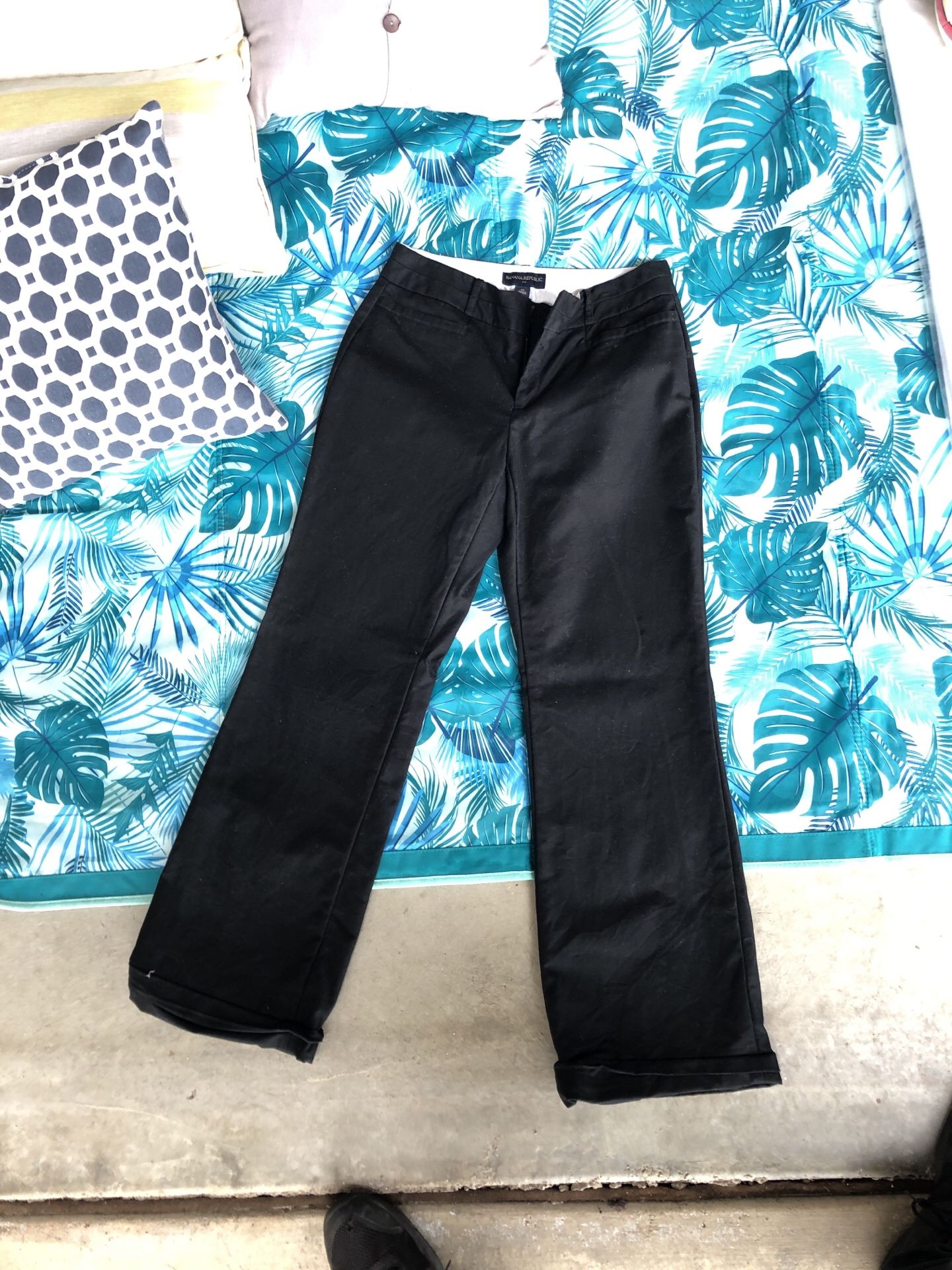 Woman’s slacks banana republic
