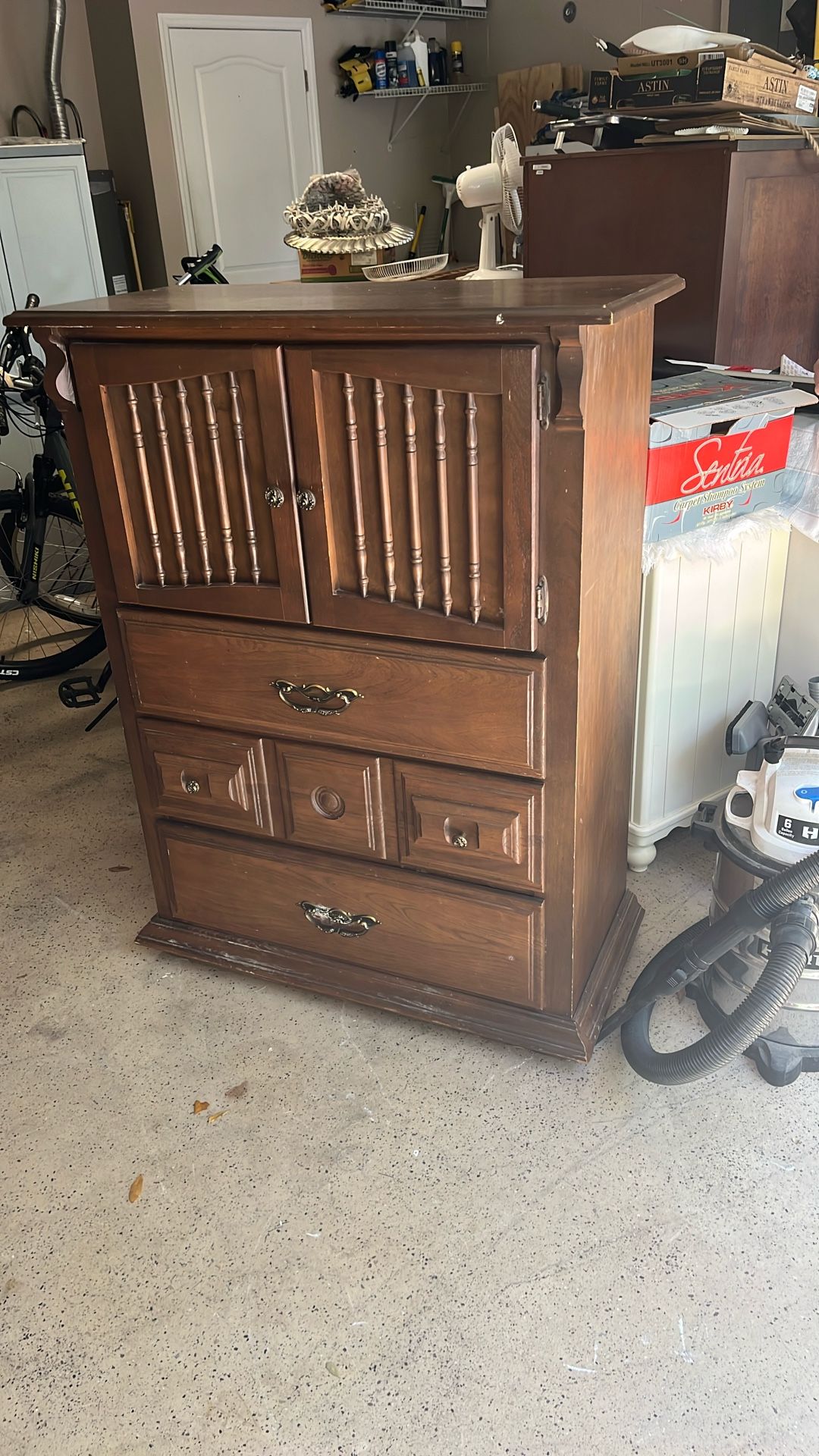 Dresser