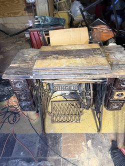 Singer sewing machine