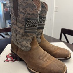 Arita American Boots