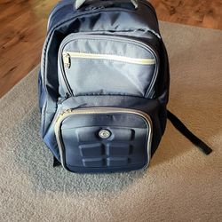 6 Pack Fitness Meal Prep Backpack for Sale in Charlotte, NC - OfferUp