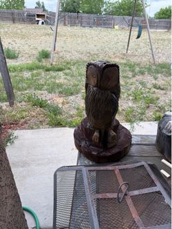 Chainsaw carved owls 75$