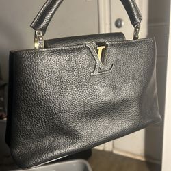 LV Capucine Leather Bag 