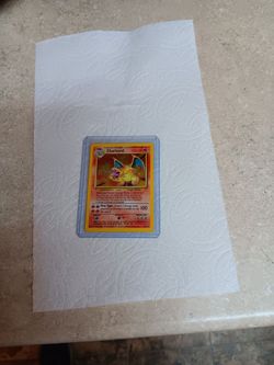 1995,1996,1998 Pokémon  Baisc Charizard stage 2. 120 HP no trades