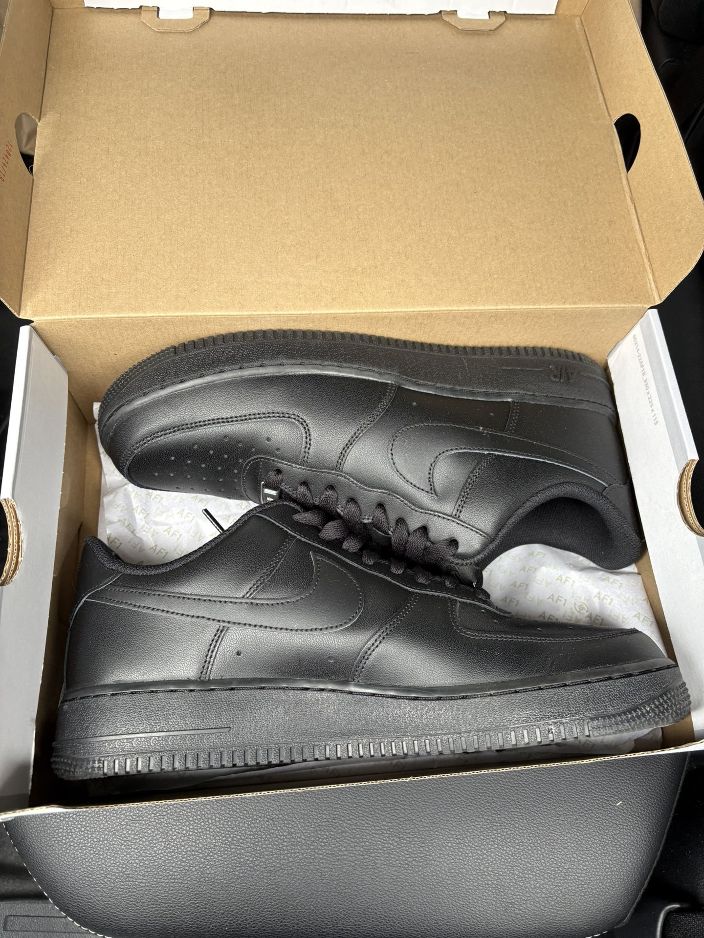 Nike Air Force 1