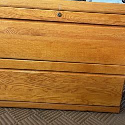 Oak File Cabinet/Drawers 