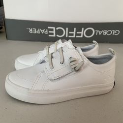 Kids Leather Sperry (easy slip-on velcro flap on side) Sz: 6.5 $40 Excellent Condition 