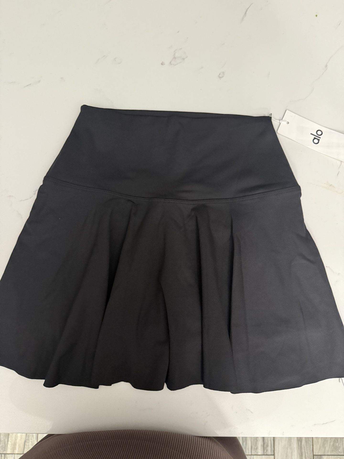 Alo Skirt