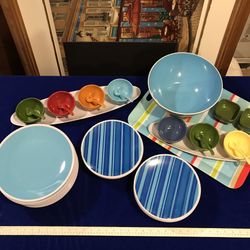 Outdoor Dish Set