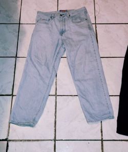 Light Wash Emypre Jeans