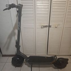 Apollo City Electric Scooter