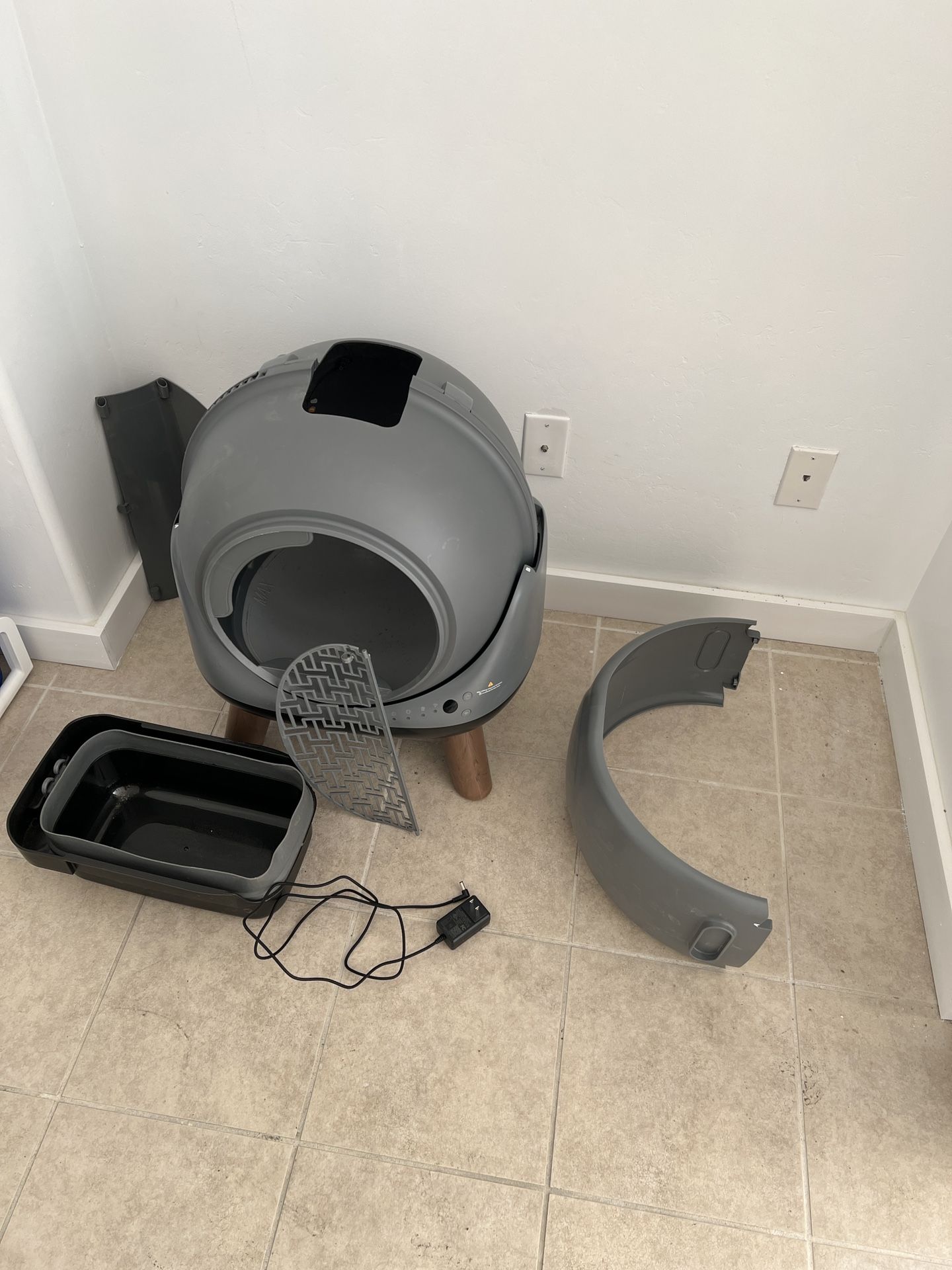 G1 Self Cleaning Automatic Cat Litter