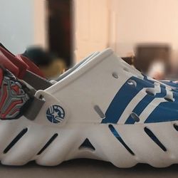 CAPTAIN  AMERICA ☆ CROCS