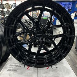 VOSSEN HFX-1 6x139.7 Size 22x10 SUPER DEEP GLOSS BLACK $850 Each