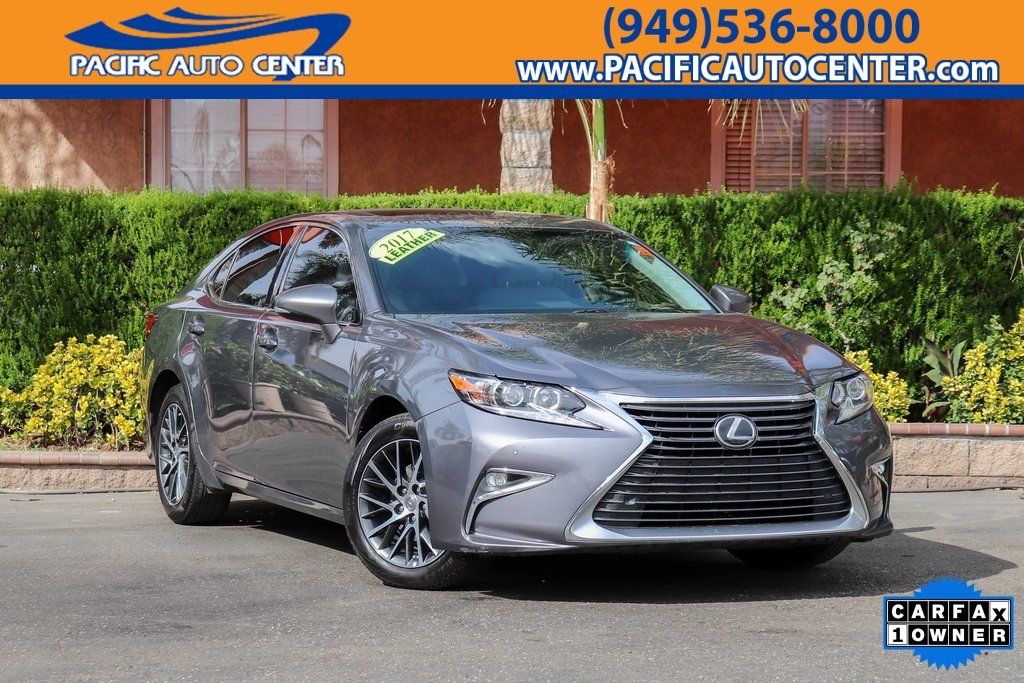 2017 Lexus ES