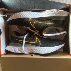 New Man Running Shoes 