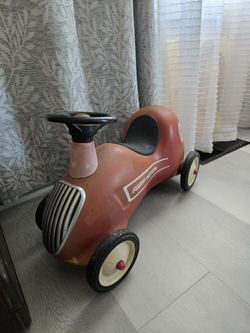 Vintage Radio Flyer Ride-On