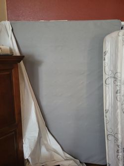 Queen boxspring