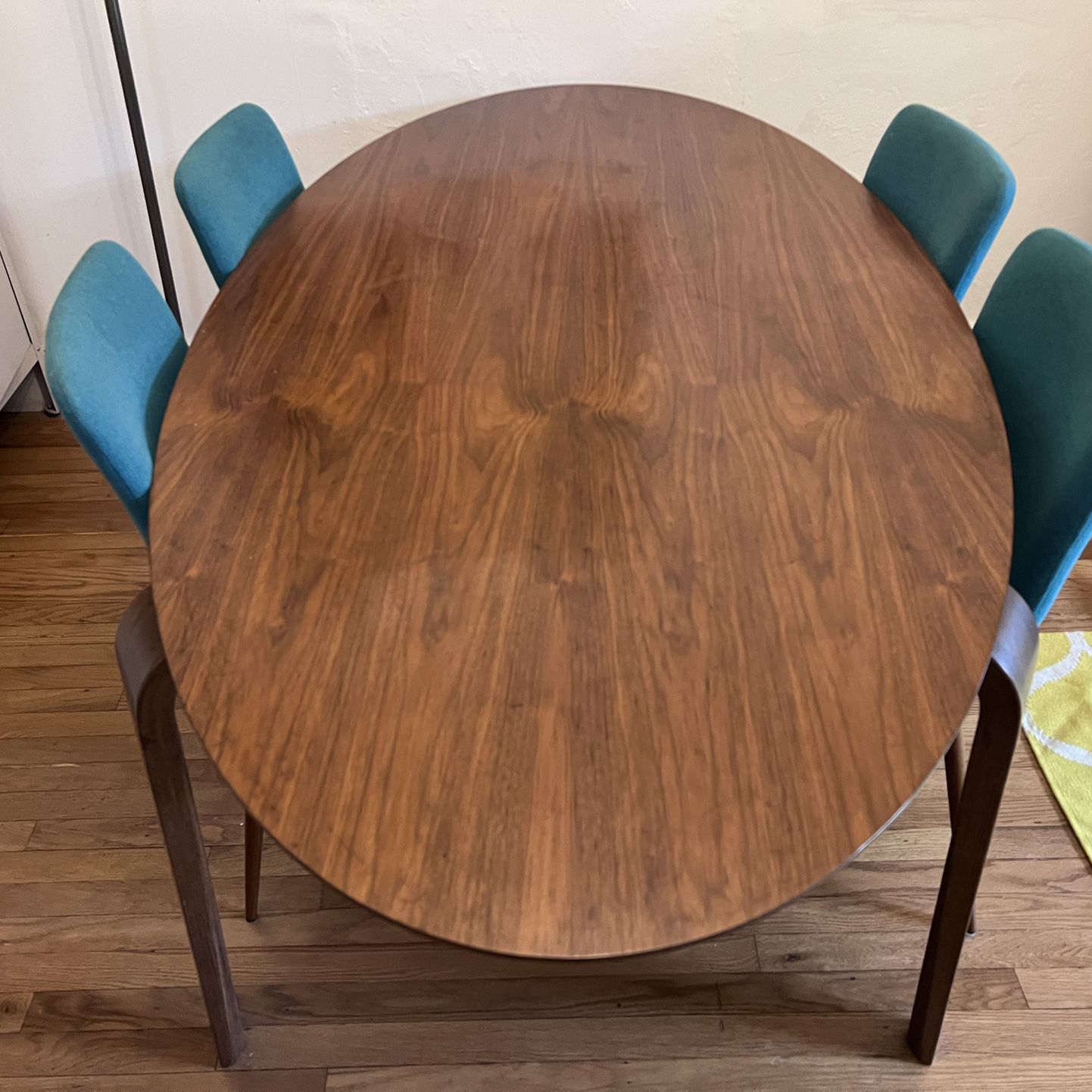 Table , Mesa , Oval , Walnut , Mid Century