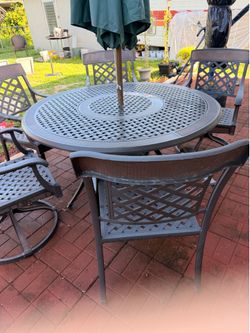 Nice Outdoor Furniture set of 6