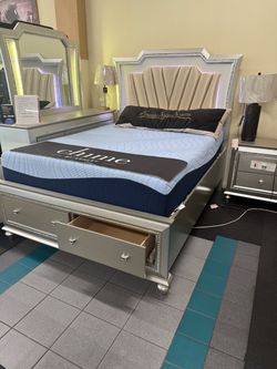 Queen bed room Set On Sale