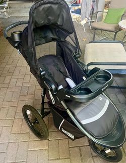 Baby Trend Expedition DLX Jogger