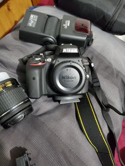 Nikon D5300 Bundle