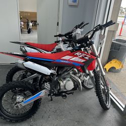 RFZ Thunder 150CC Dirt Bike! Finance For $150 Down Payment!!