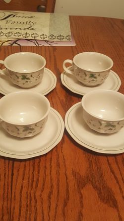 teacups and saucers